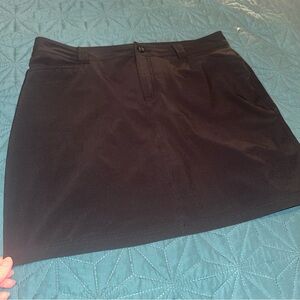 Eddie Bauer Black Skirt Size 12